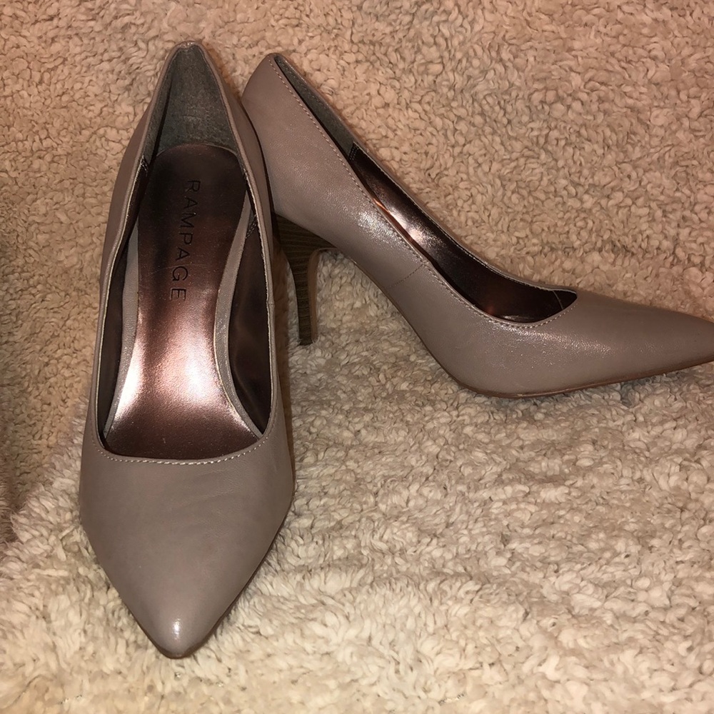 Khaki Heels